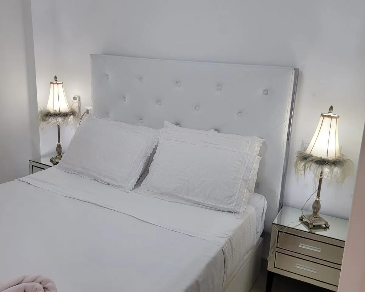 28190fdb-a431-423a-a1e9-8b8f4b6de606