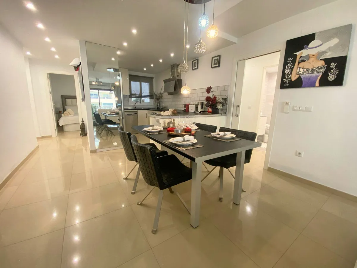 580c0582-a300-4c16-ab39-a32f0a2d3270