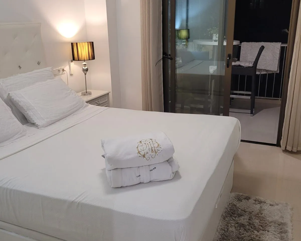 c2801ef1-1b25-452d-8f0b-123d673f5c33