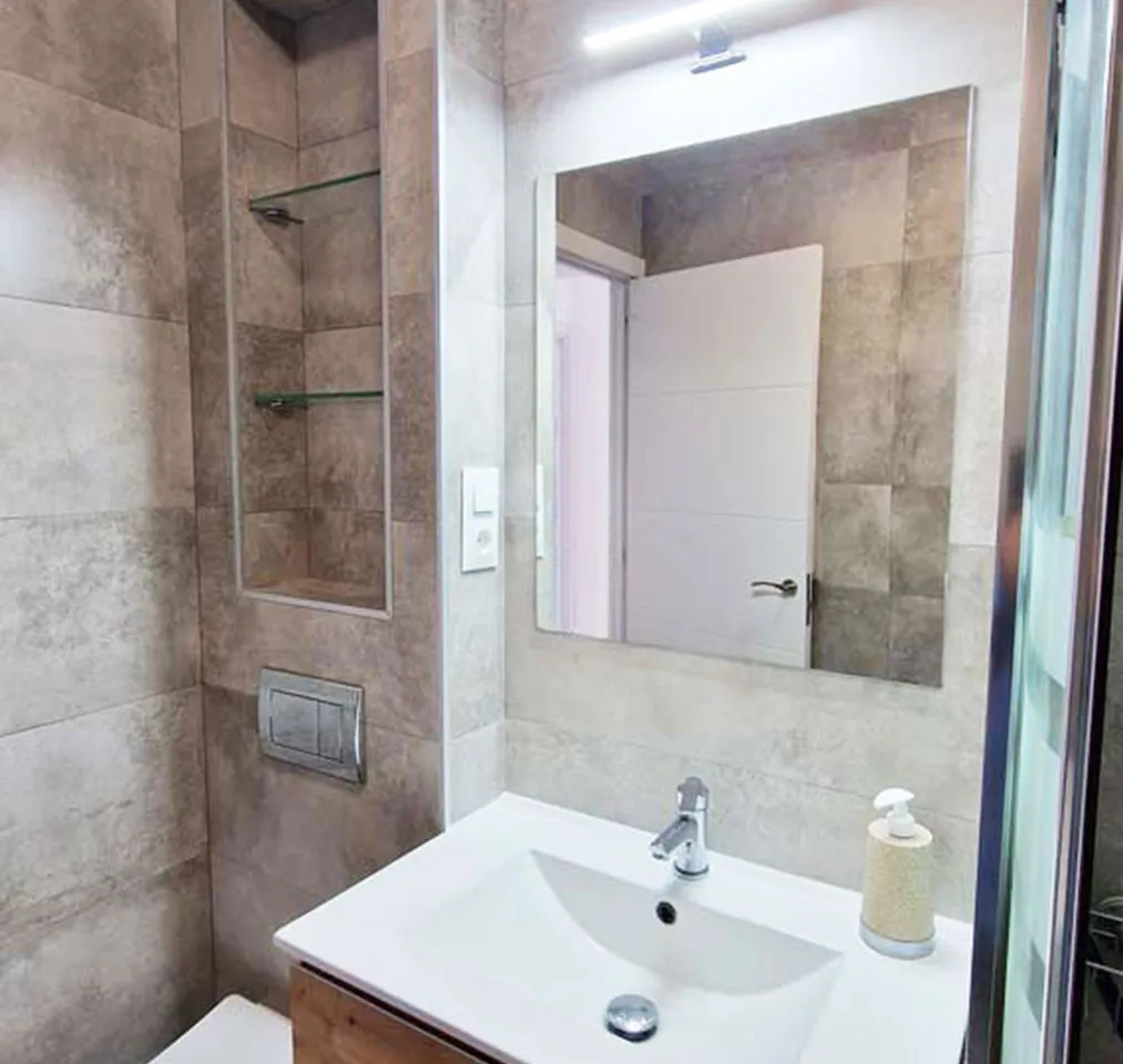 37ed57aa-ea1d-4101-9265-5dfe70700c58