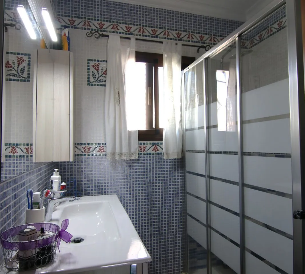 5fe36caa-53cf-4d61-84ab-013564514a02