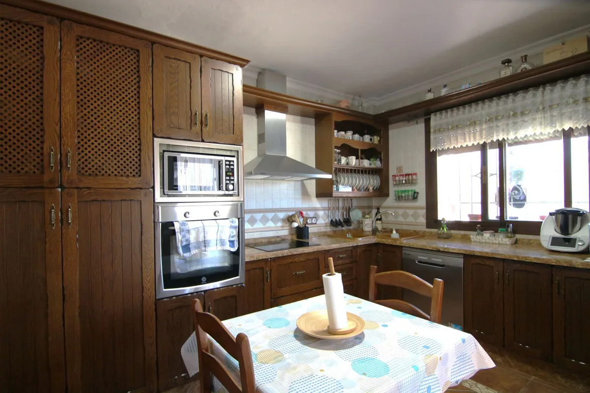 9f1a2712-9332-4e6e-9e02-aa5f80fc13c5