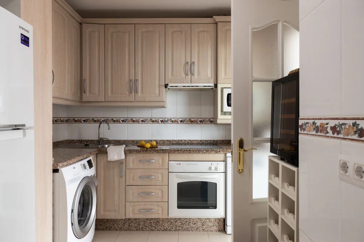 6e5e2666-d320-49a2-811b-f6130e0b5420