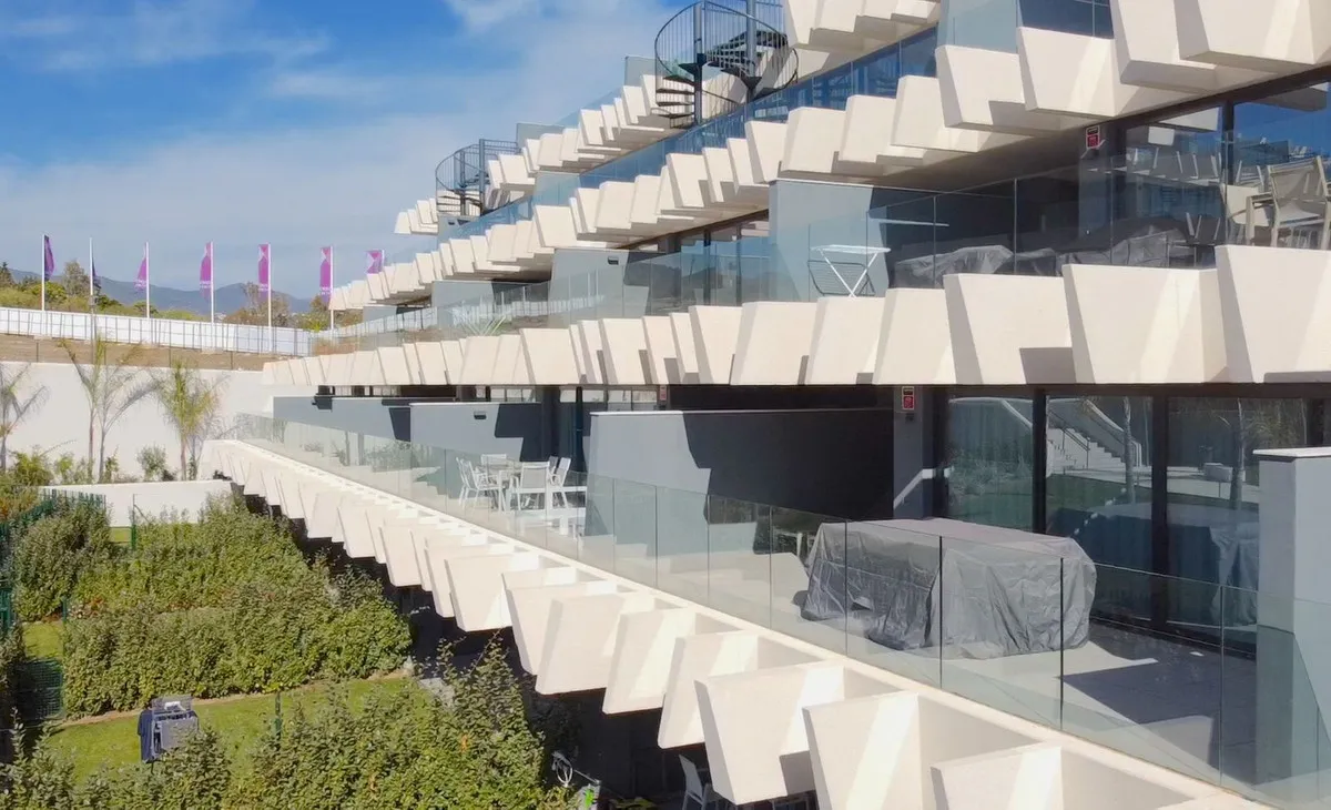 61135d3d-5670-4fcf-9b40-54cfdcb1ec41