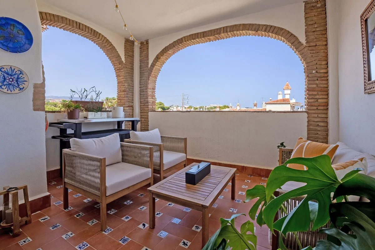 2fce0296-9798-407c-be94-834a66e9b071