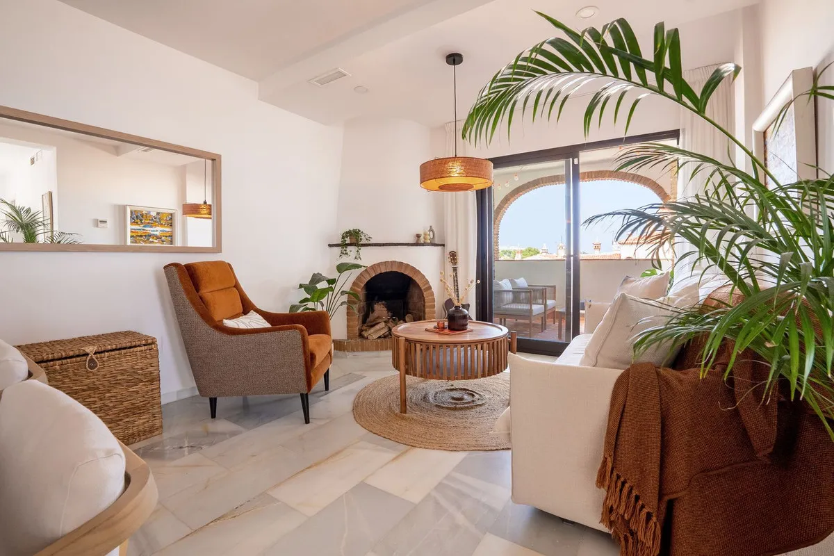 37d36a4e-1835-4155-898a-4163d144e296