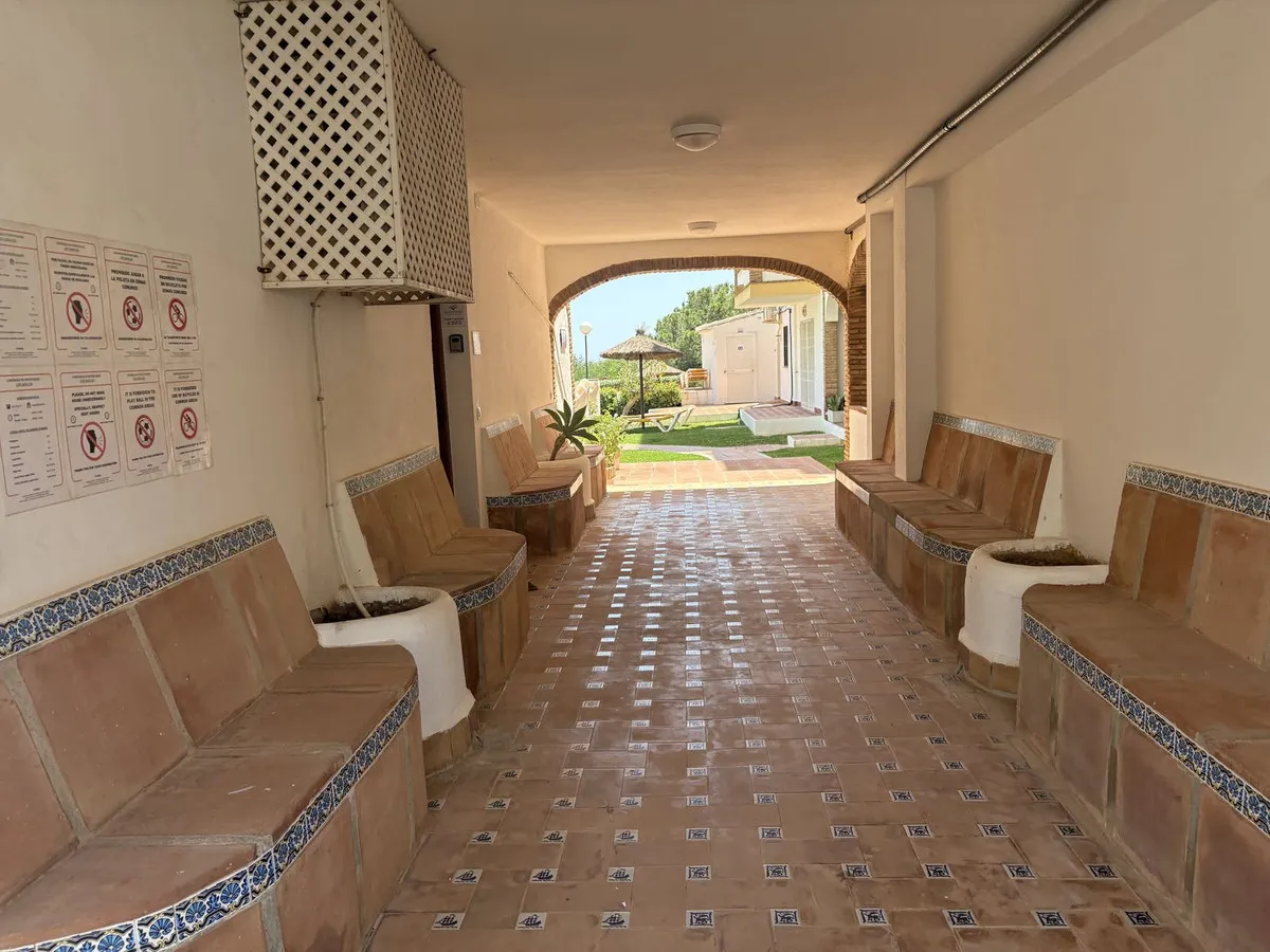 73cf5cf2-e75e-42a4-a50b-d6b4d5a7ad94