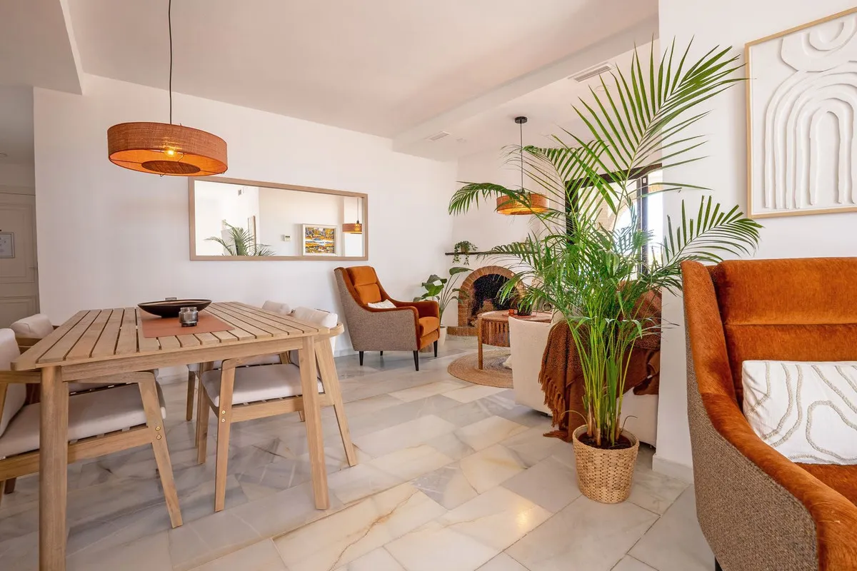 8139bb30-efcf-45c9-80d2-bcced94dcdc9