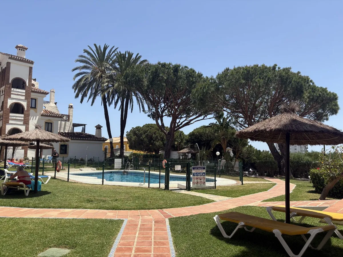 b9f5be44-4136-4a2b-92a7-f838b34f0813