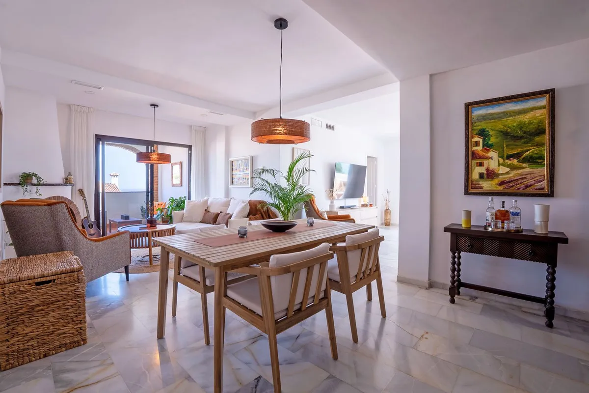 e85a9e76-3367-4c79-86ef-c23664c61cc4