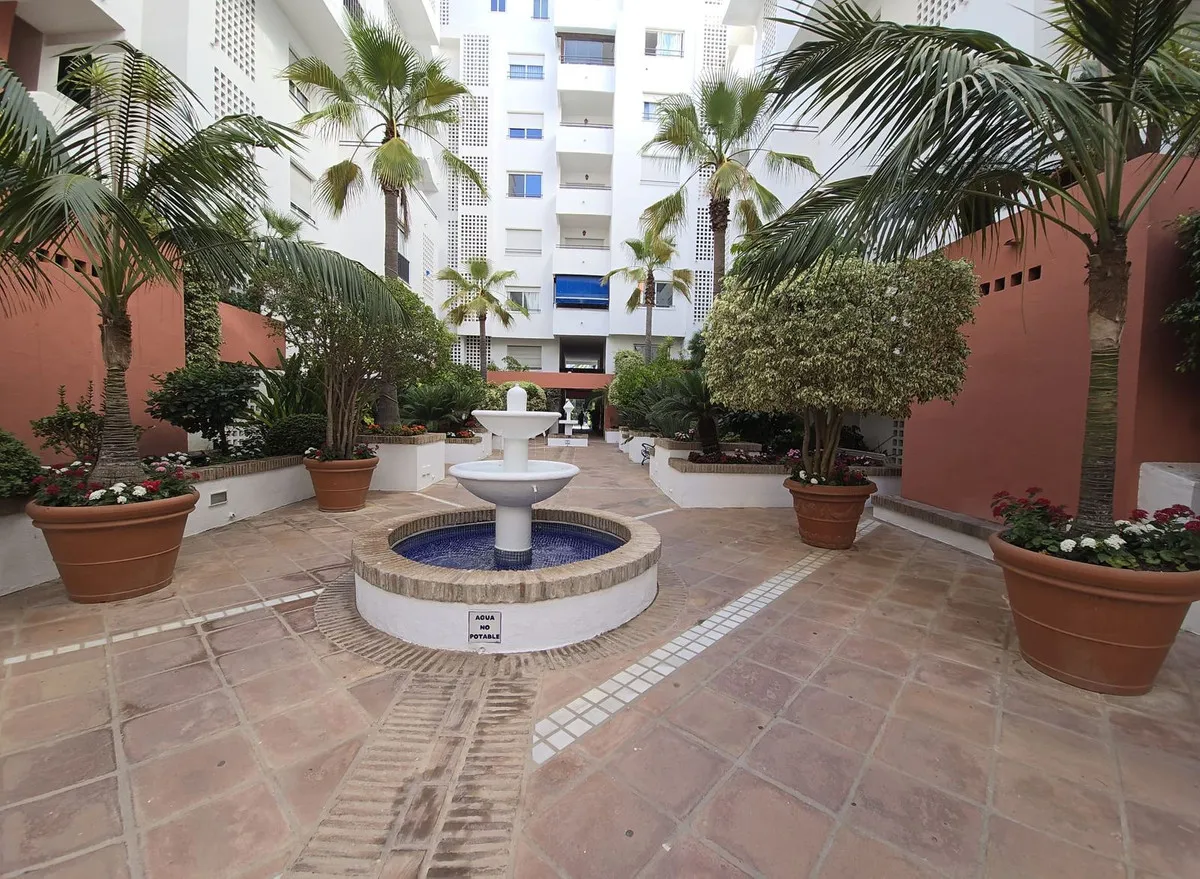 491e7f7a-33cb-410a-beeb-81feb2ac25ee