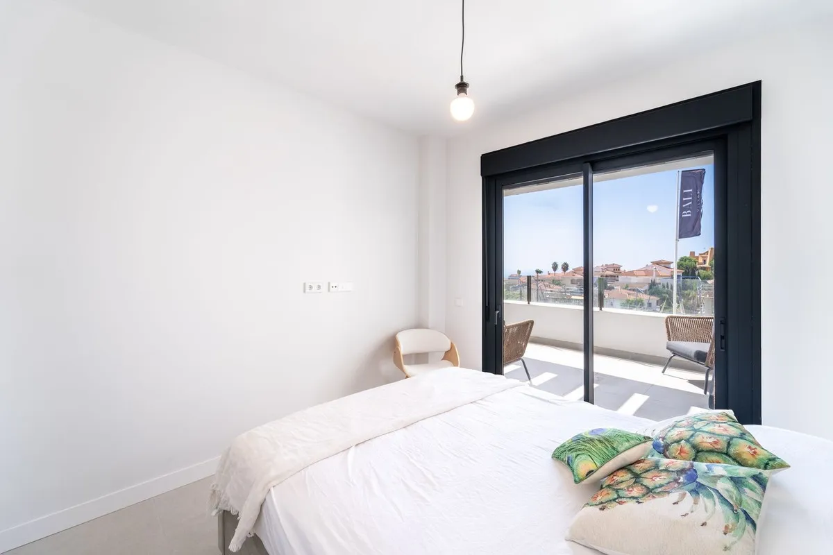 18bb7436-8be4-4b9f-83cd-49a400546efd