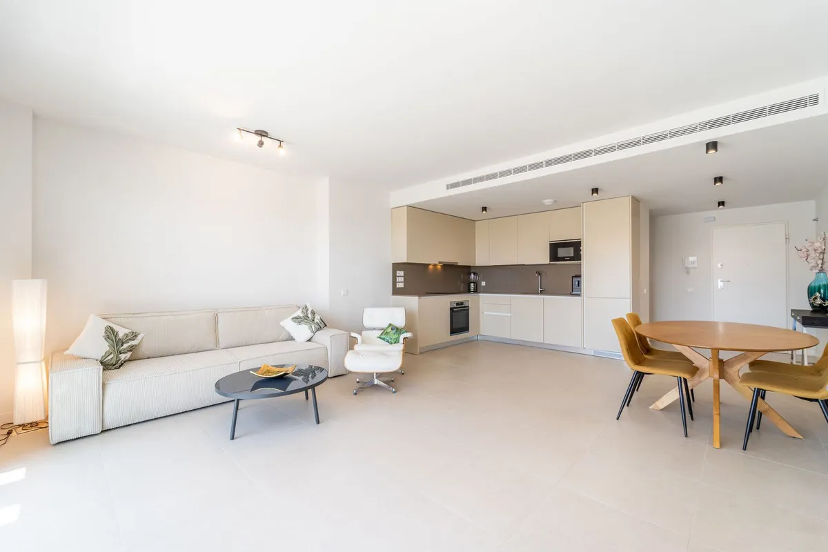 19092061-0d25-464c-a726-1a79e4086410