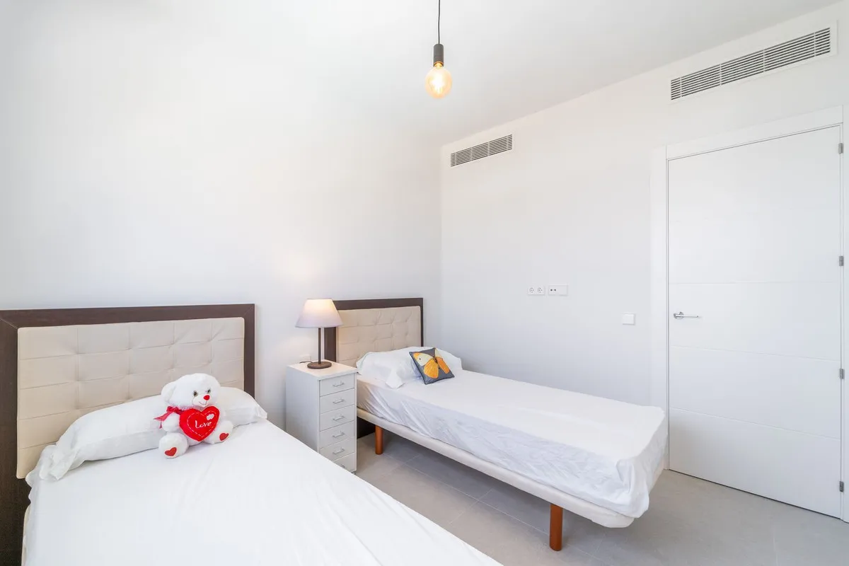 d116328d-29f3-443f-83e6-b5a79f1e86f6