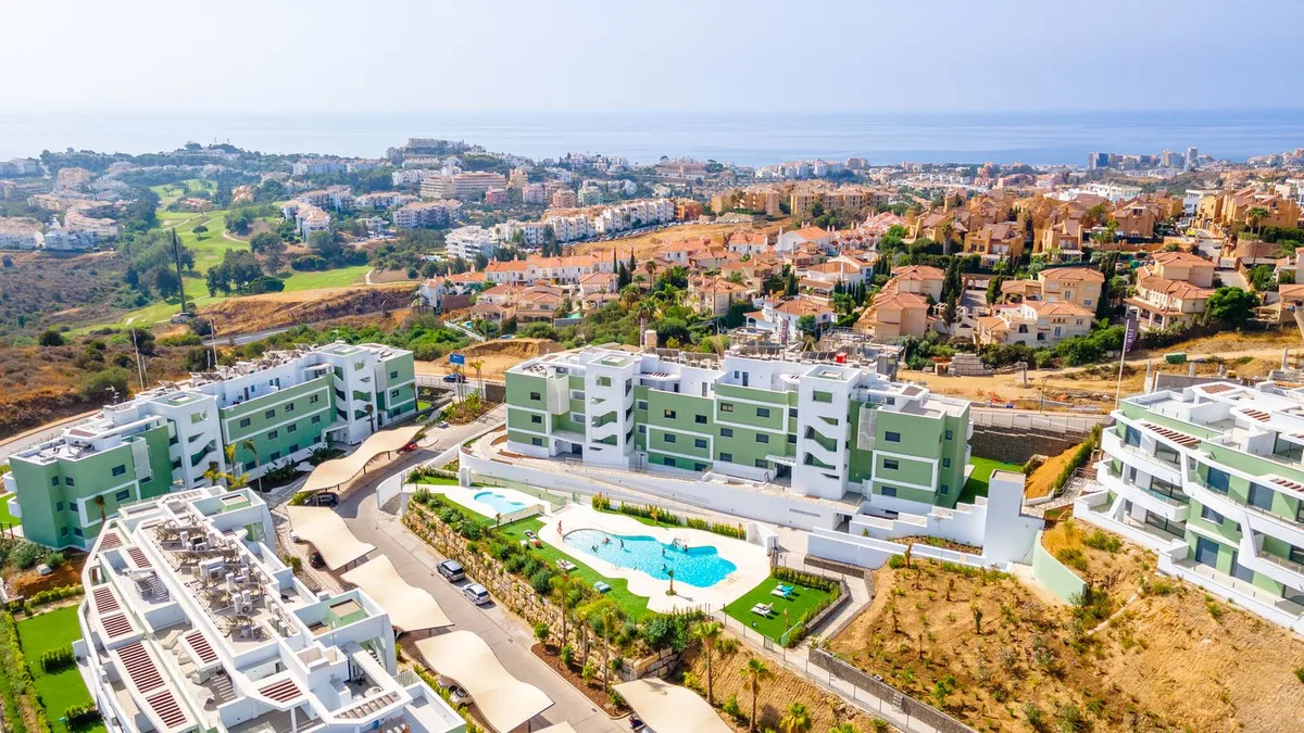 d15d7c55-5e32-4651-b090-5bbfaff7d2f0