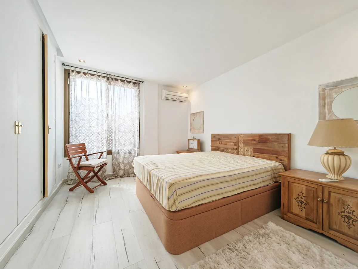 066b76b9-536b-46aa-98e1-f393c78b851c