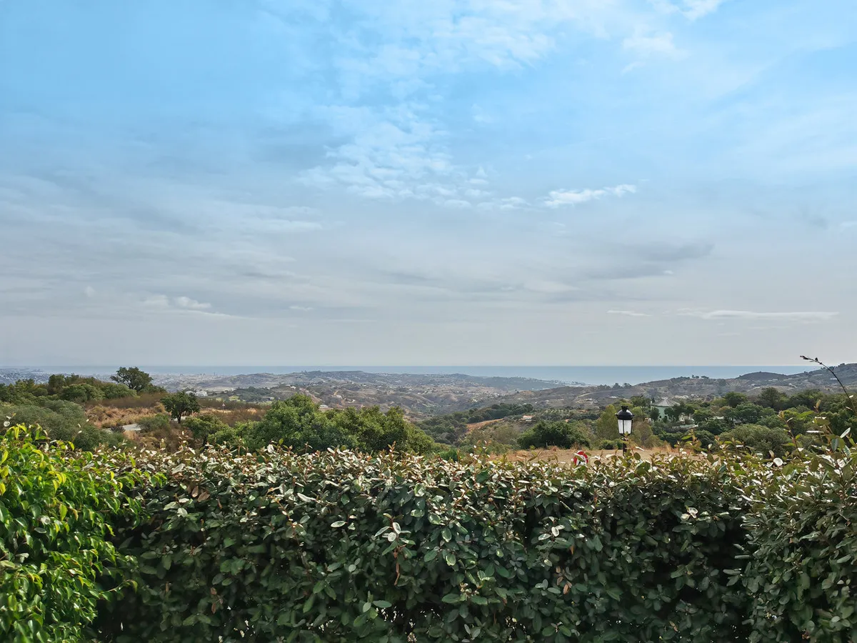 d589c673-ebc1-4ea9-addc-884c2e02fa09