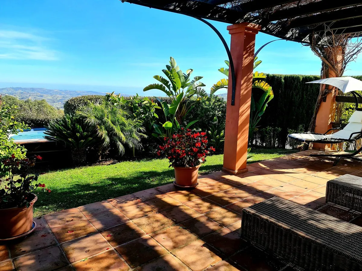 e4fabd36-6f36-433f-a4c0-05ad67ce6353