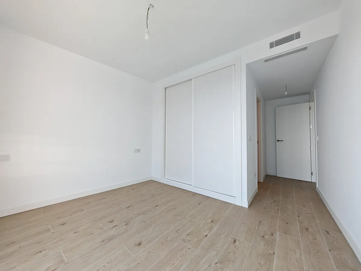 0d84c2bb-921f-430b-a3b6-f0510d5b13cd