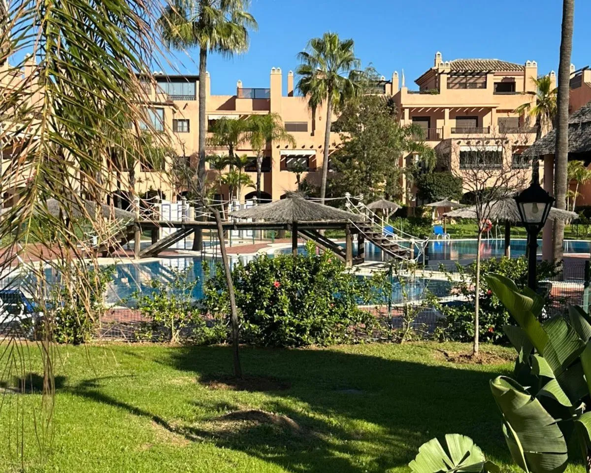 d5567009-bf85-4210-96ca-be9683f904bf