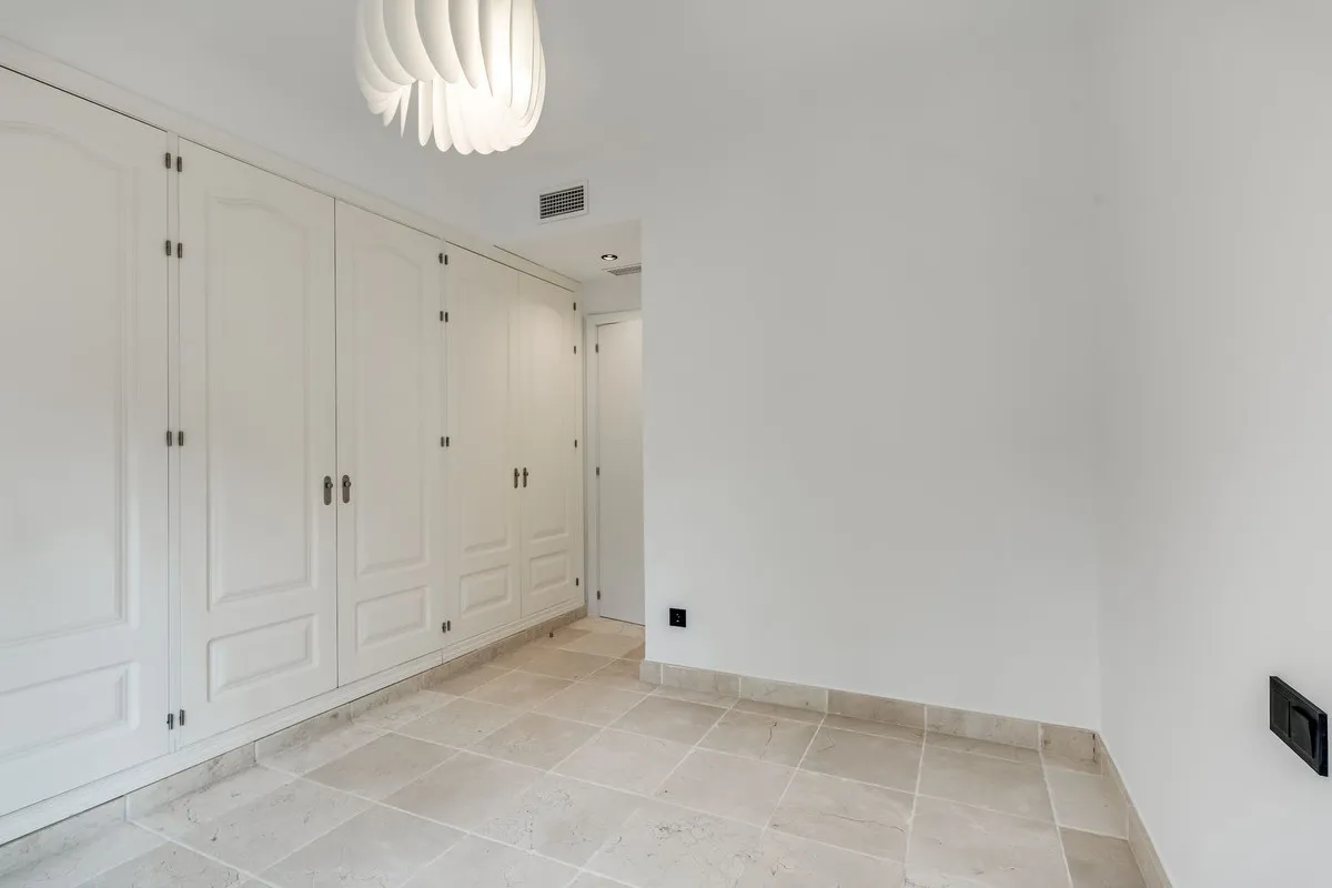 3c7e467b-d5cb-4501-9ea3-30ff2f7b3b8f