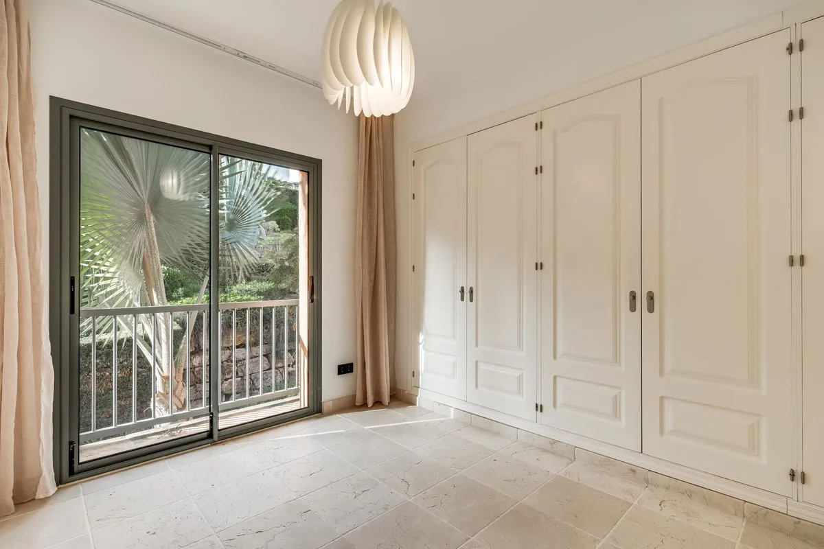 a8e5e0de-101e-4d72-a5c8-5cdd448ce4d4