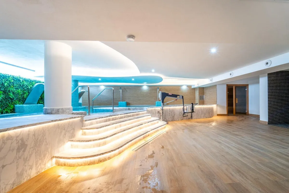 af40db15-165e-48d0-b69a-24548f25111a