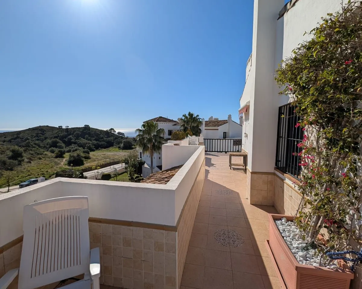 f7117678-b4f3-4ab5-8835-c56dd6c99f44