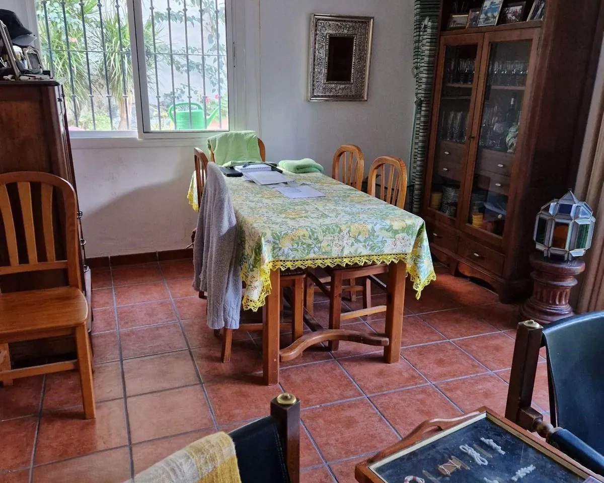 31aca074-b1f6-42f4-9783-02e5fcbe59ad