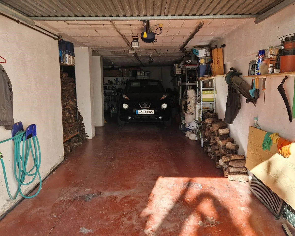 3d9528cb-288c-4ea7-ba09-632367068f6b