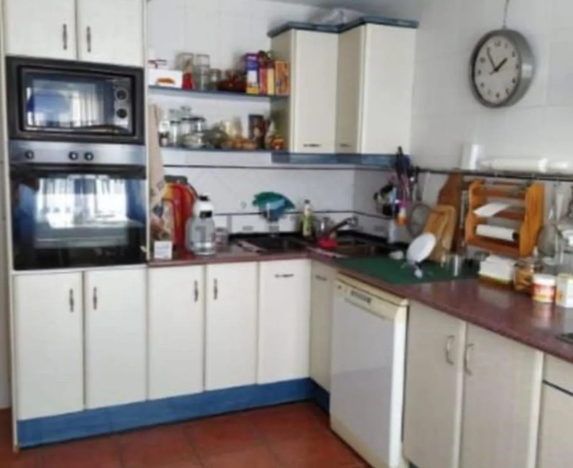 5cc1fec4-4614-42a8-afdc-063f007d731b