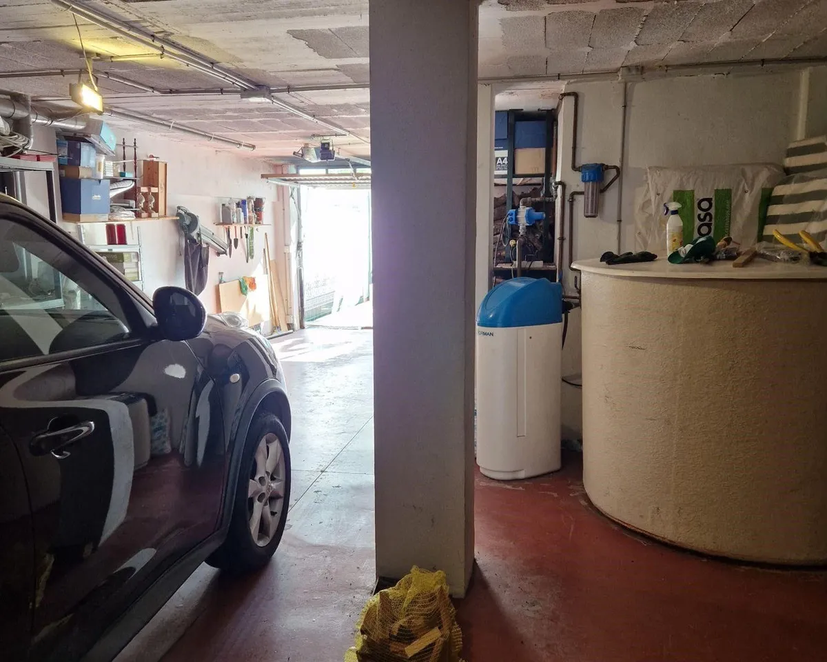 fce77728-bfbc-4a06-b7d1-e7dc9203f8e8