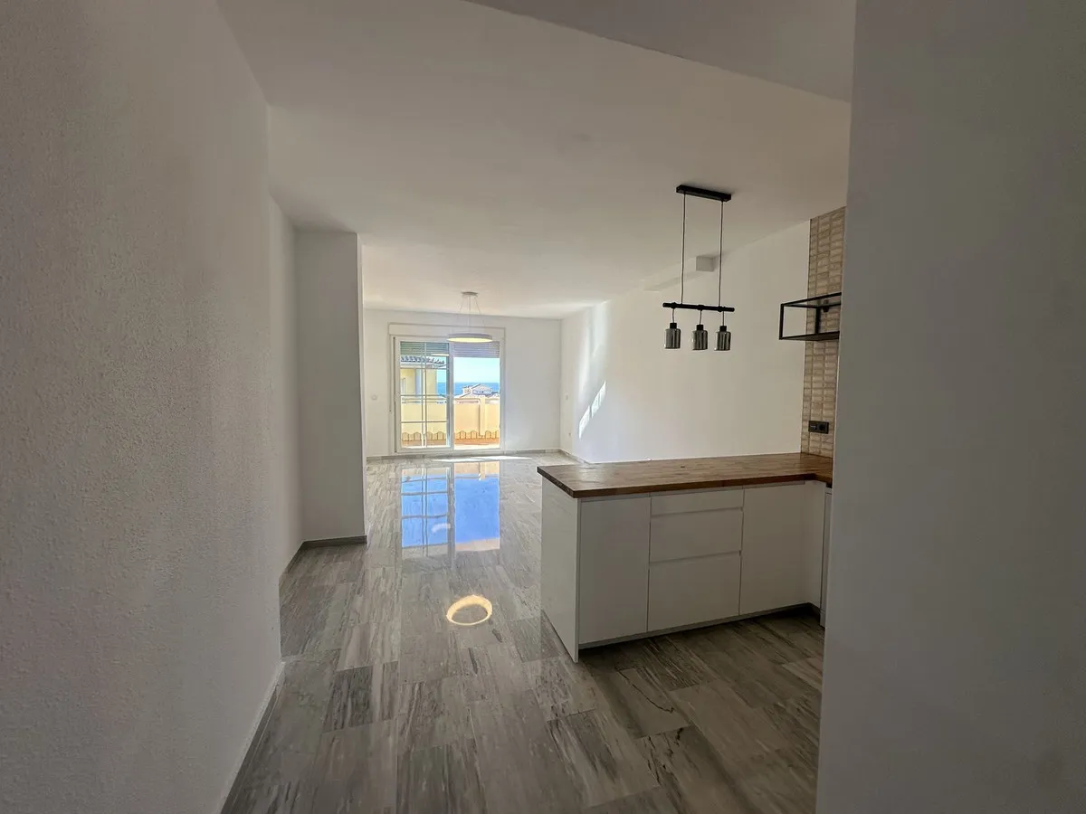 c8ede47c-e655-4591-abb2-9f916d36d78f