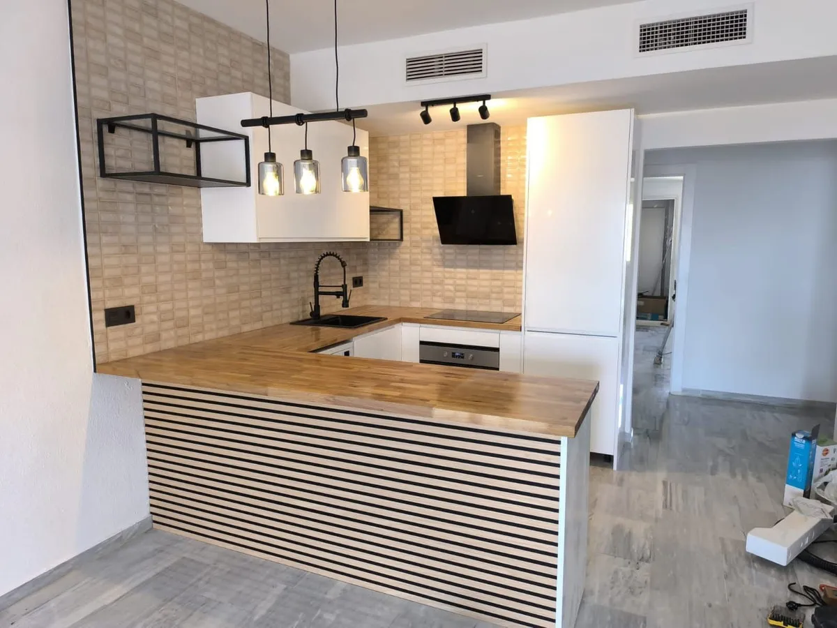 f75cba89-e78d-4722-8962-a60a0ff4e202