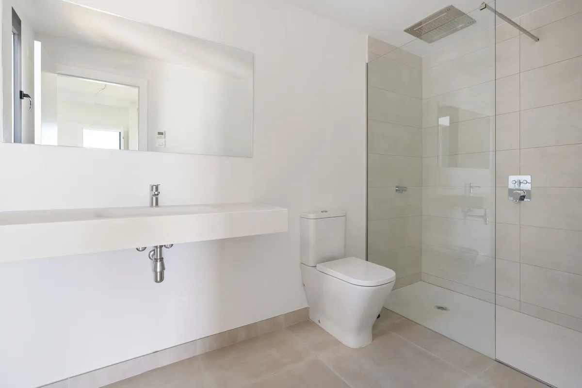 f3975033-9116-4ce4-a8d6-82f5c2052785