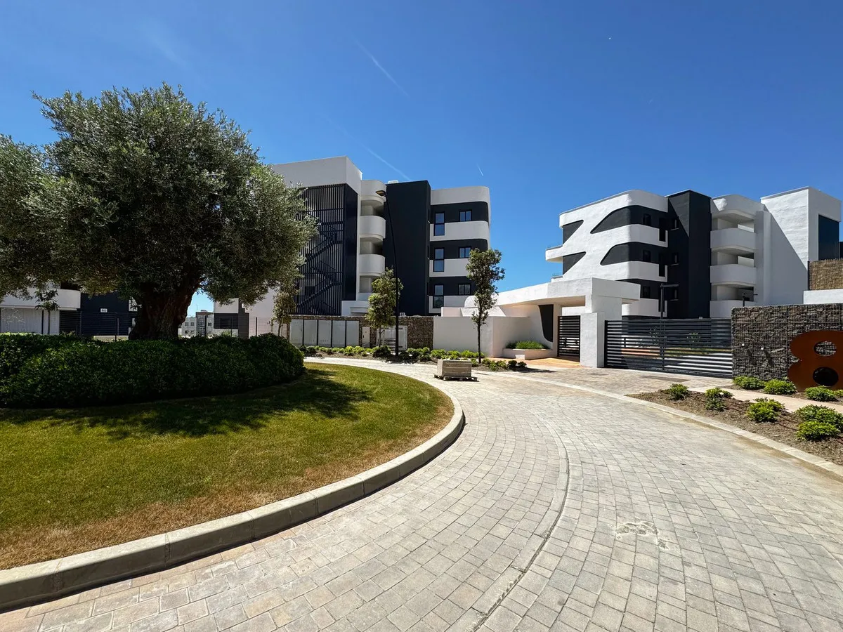 fad5d652-01d1-4f13-aba2-24867ca02cbd