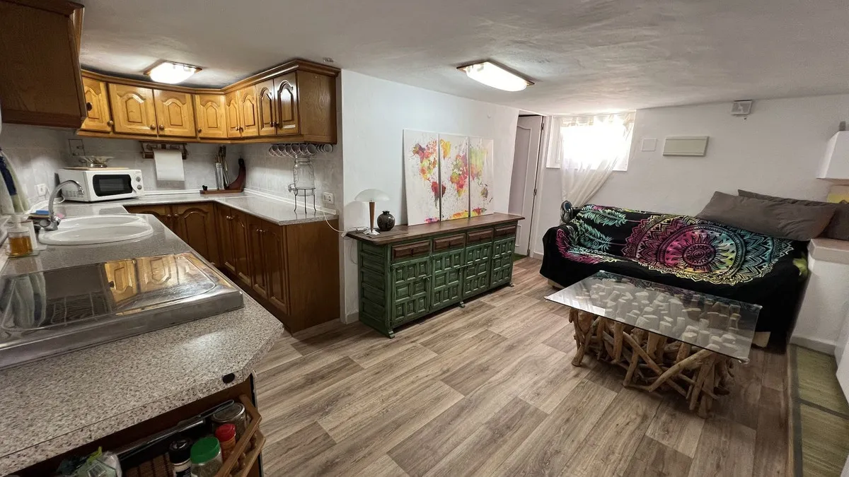 6984d138-16a2-4466-abae-92d8dcad37ae