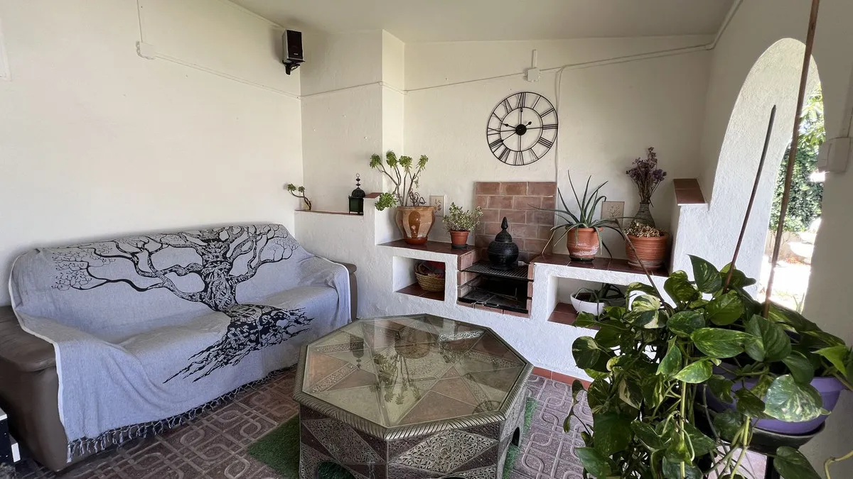 798171ae-bfa7-434f-8db3-43efb84c711a