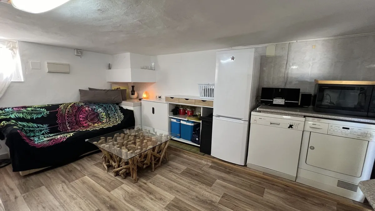 f406668c-e525-40bb-b4ab-028caa71add2