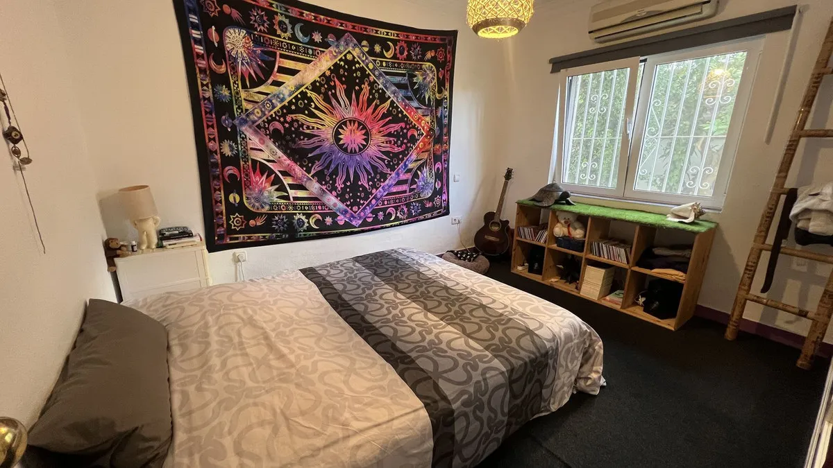 f83d6efb-8453-472e-a4cf-ad7628077af6