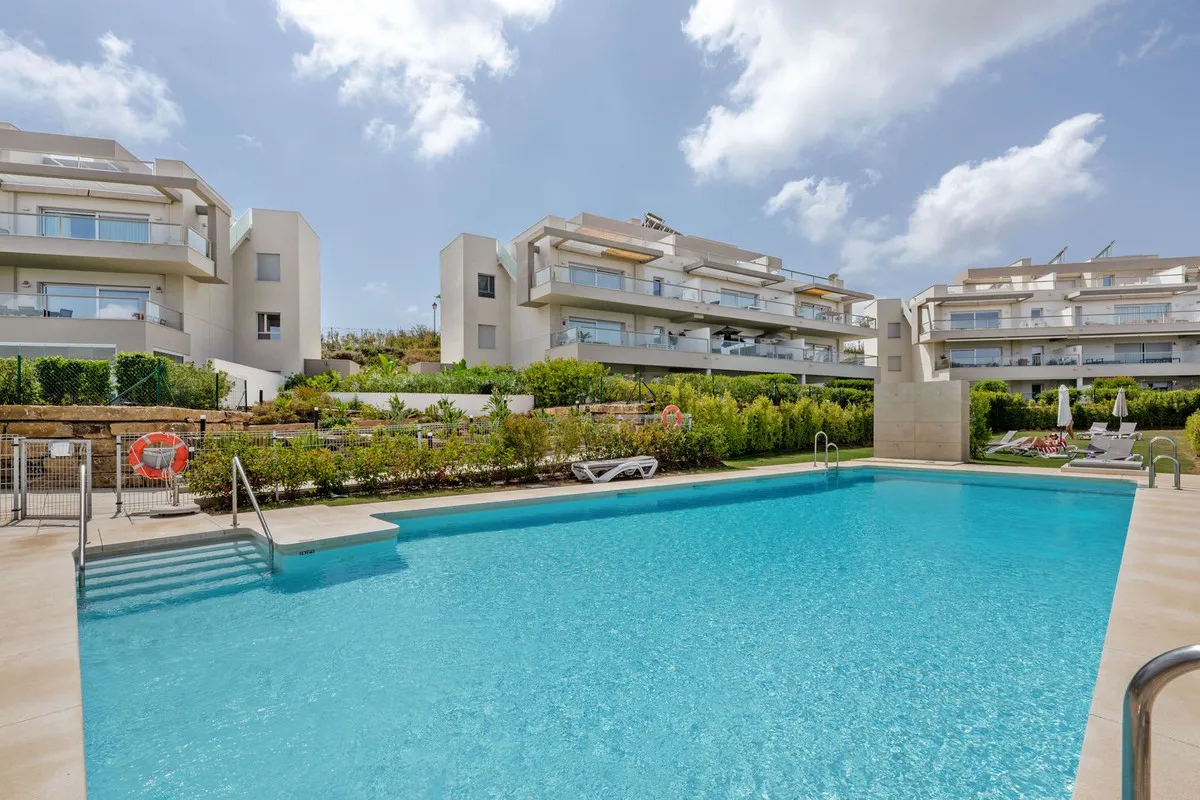 cf98c5bc-8666-4250-a2dc-13b6b9ae1aaf