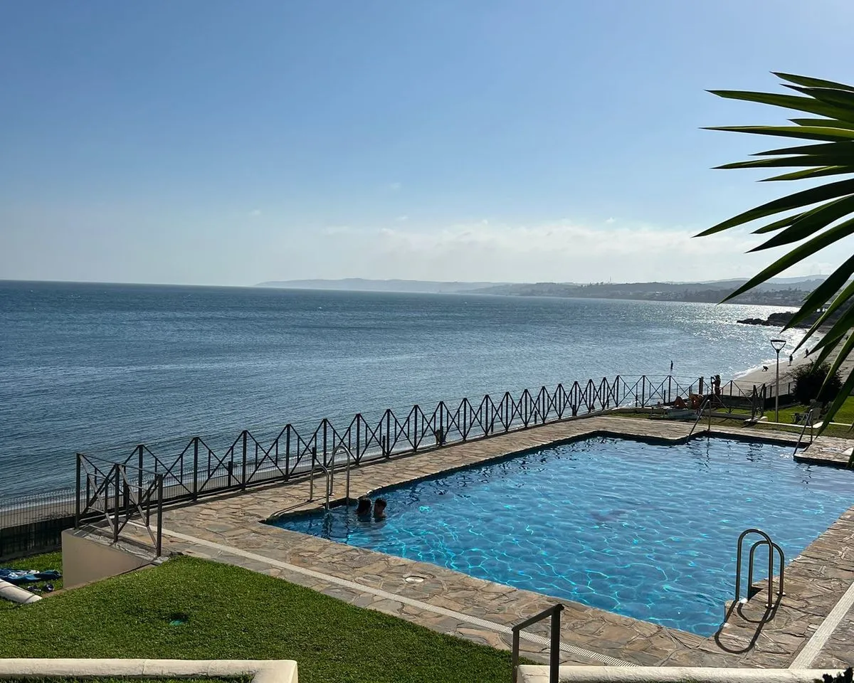 e2c35101-d78c-4933-8bc4-5561d3a1fb7b