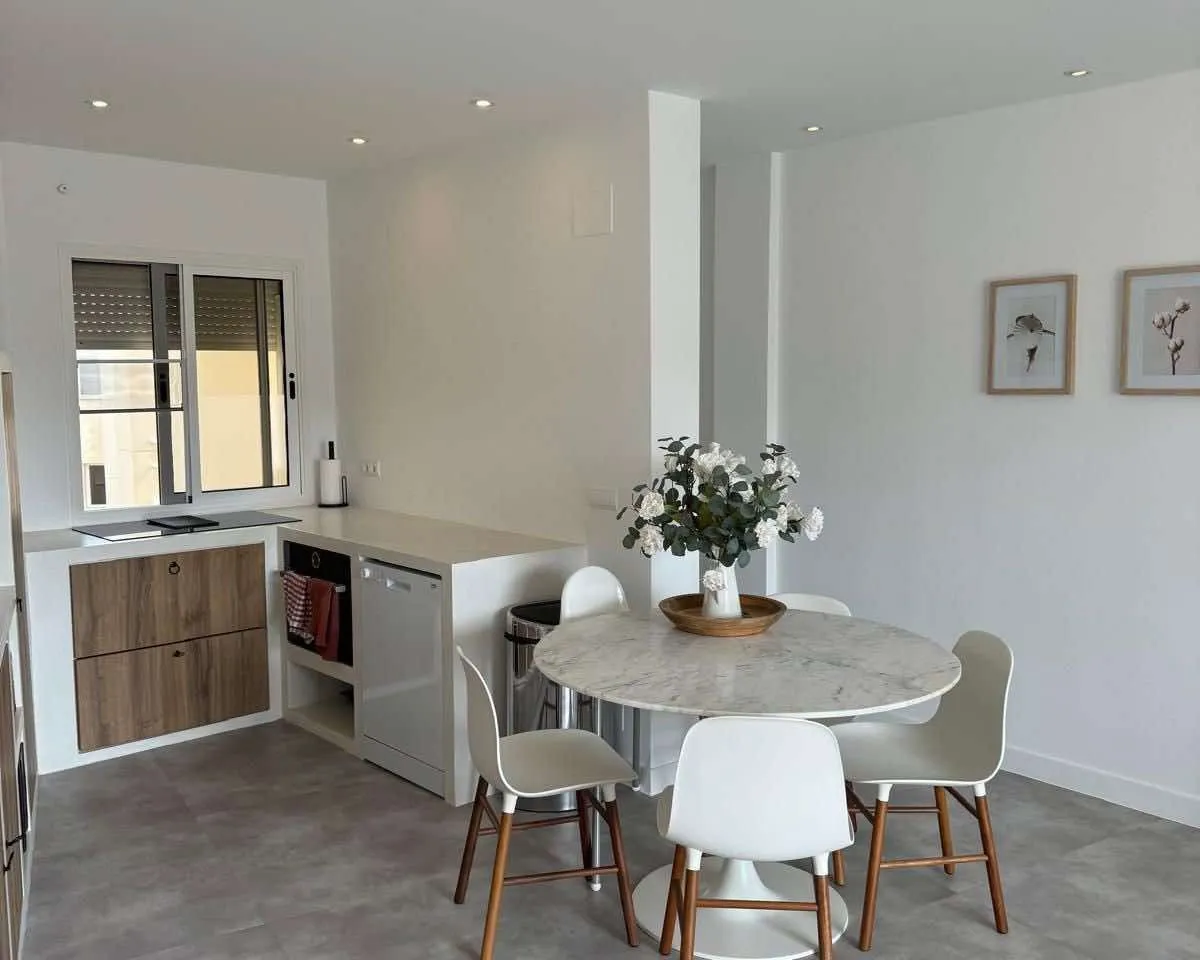 19688de5-de21-4a80-be60-74b7f3e39b0f