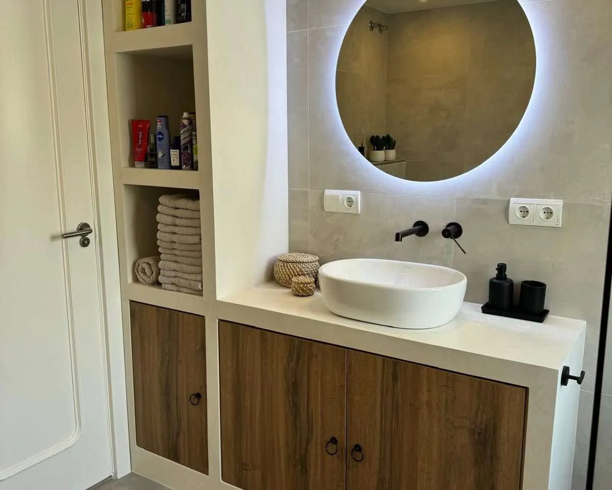 c94f4132-79aa-47bd-b645-486291fec759