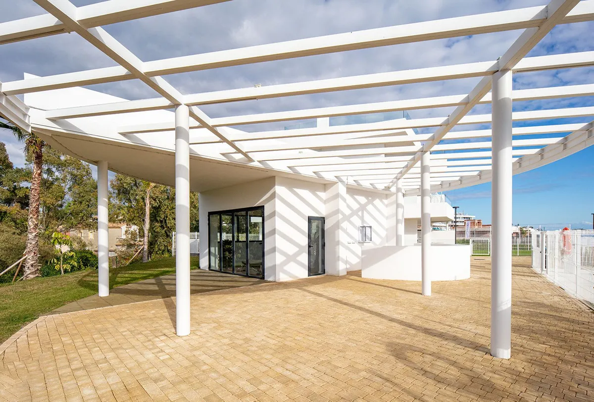 0dc3de47-da1d-42f3-a38a-52f00e13c7c6