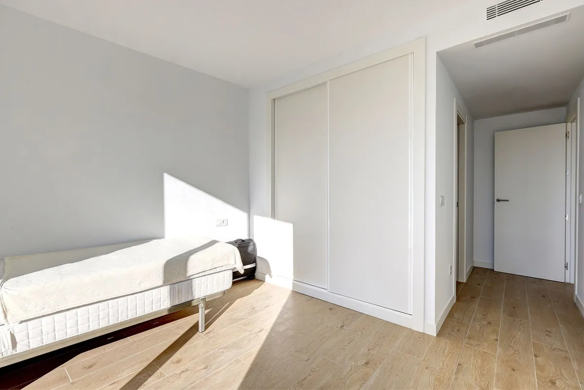 e6e4c2a7-65d6-4704-9fe4-256c3d8d444b