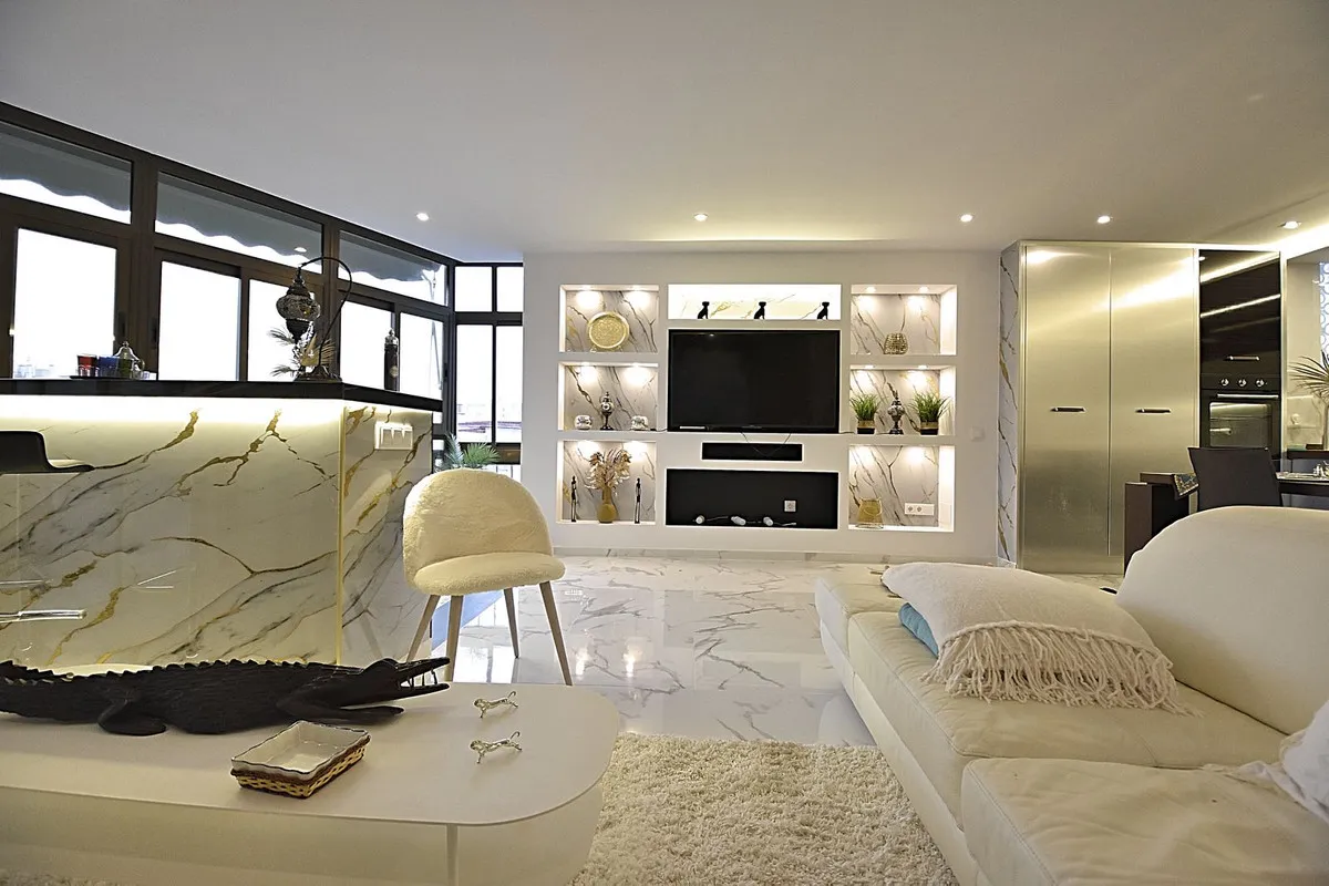 6b259990-520a-41e9-b73f-3411ef4a8e12