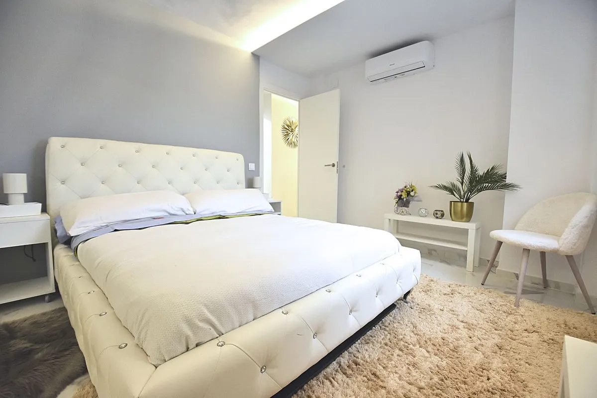 86a0ebd9-971c-4332-99e1-d973318e759f