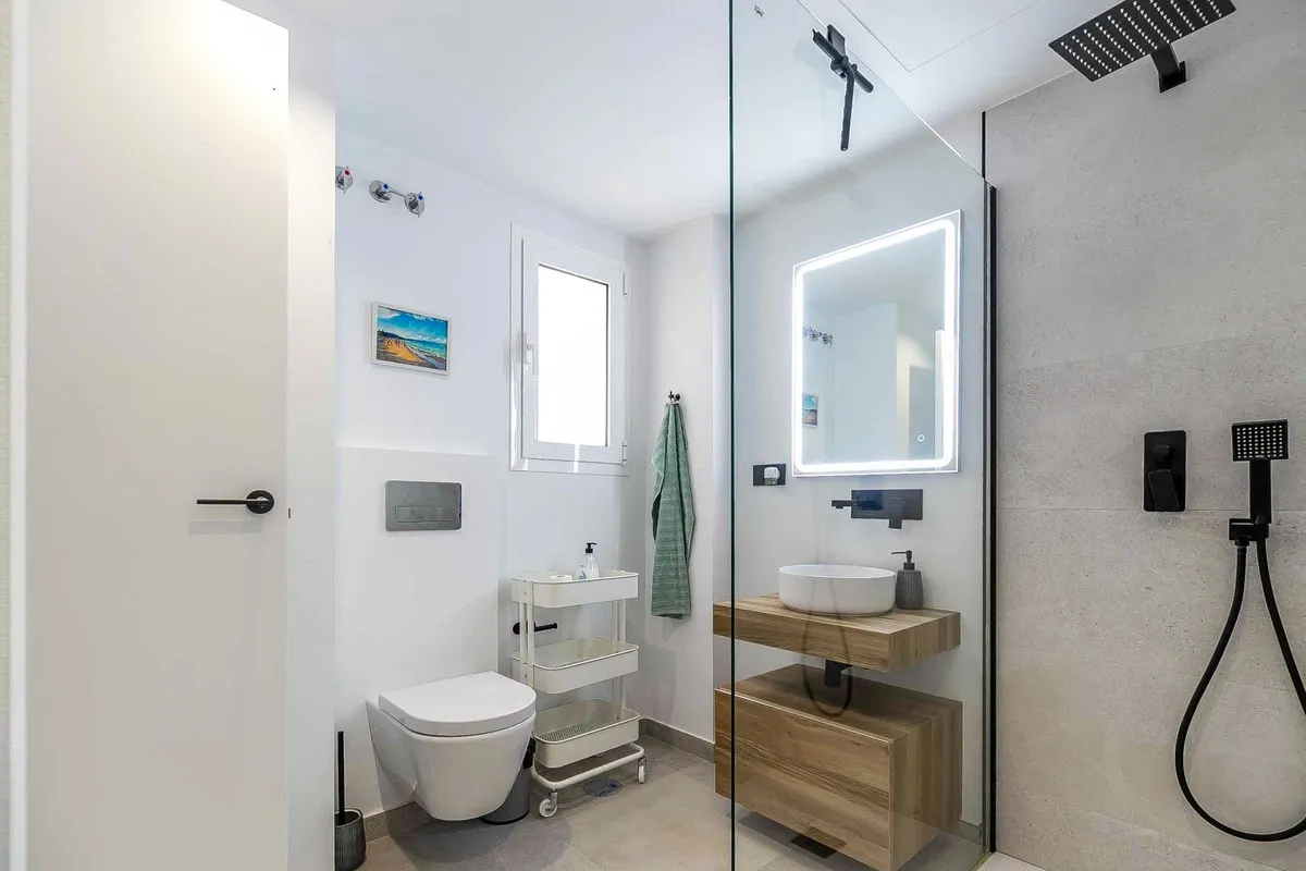 14359dd6-c27a-4445-86c1-d09be6f24843