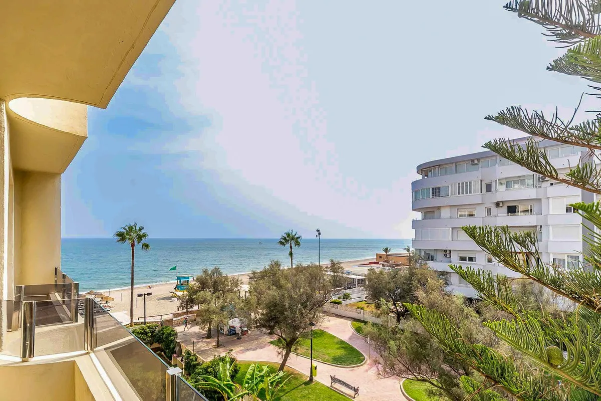 35f3ecd5-2687-4401-97a1-cf3b7fc7d78c